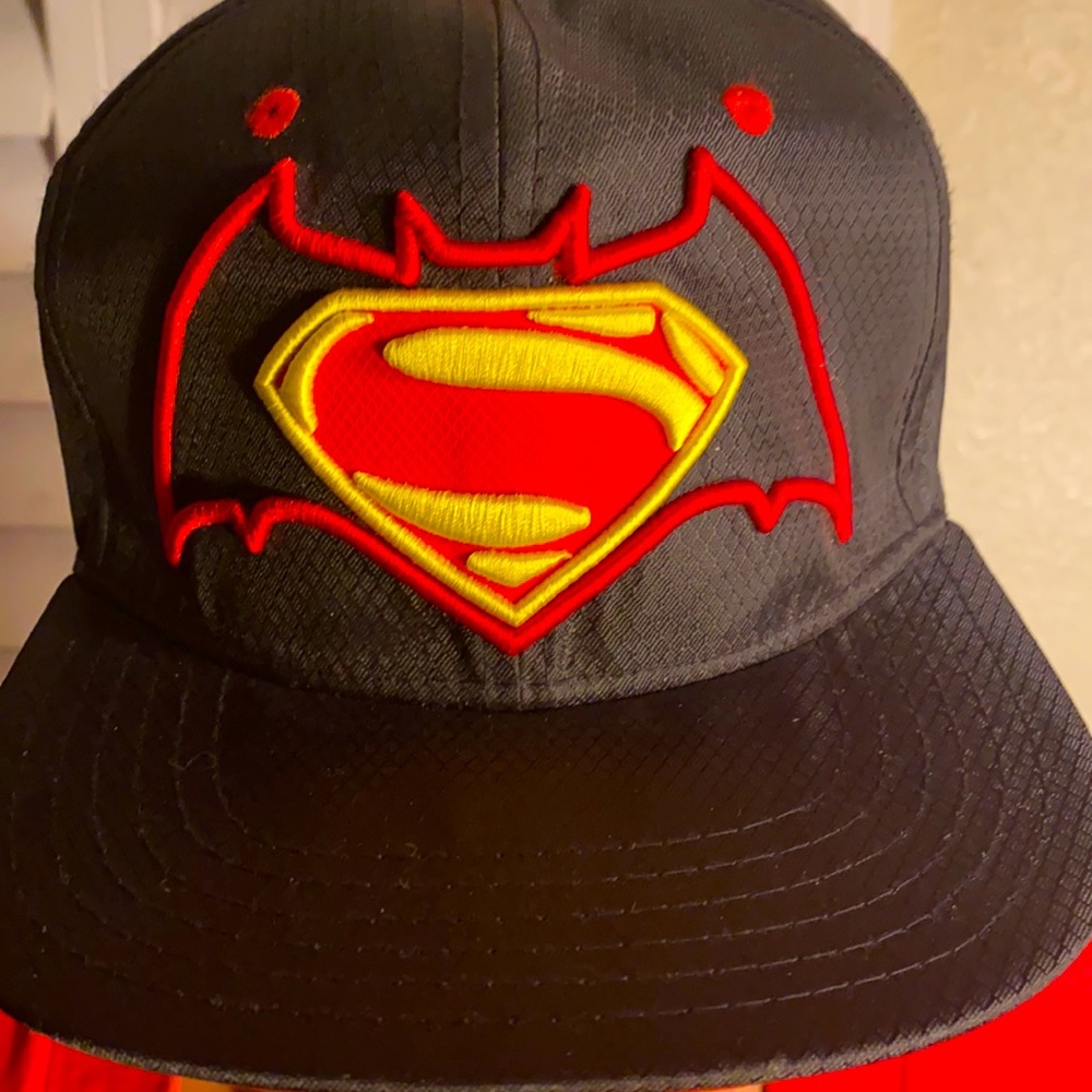 DC Comics Superman vs Batman SnapBack
